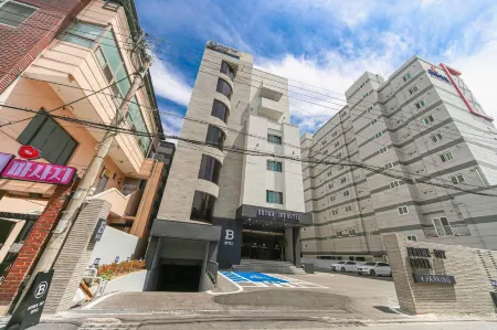 Pohang Brown Dot Hotel