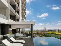 Reserved Suites Illovo - Infinity Pools
