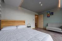 Cheongdo Casa Loma Pool Villa