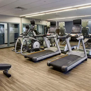Hampton Inn Newark Airport