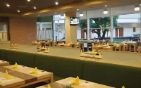 Treepark Hotel Karawang - sarapan