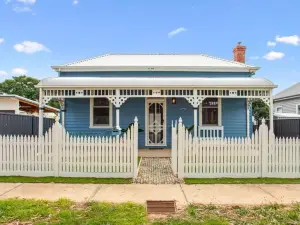 Blue House Bendigo