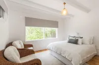 Idyllic Ingram Hotels near Anglesea Beach Playground