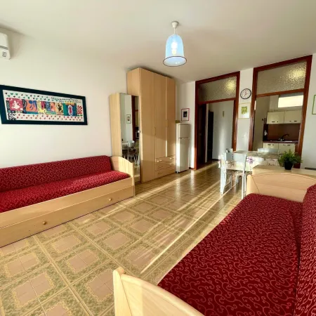 Cozy Studio with Balcony-Beahost