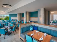 Delta Hotels Richmond Downtown Отели рядом с достопримечательностью «Кэритаун»
