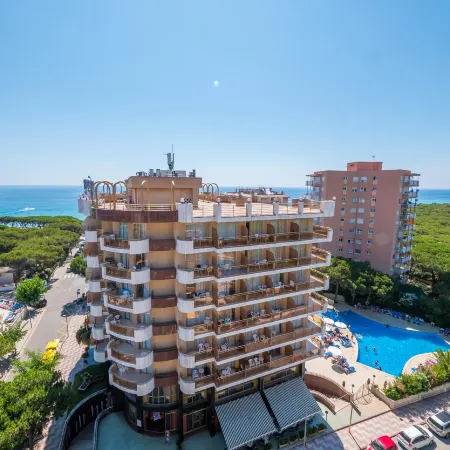 Hotel Blaumar
