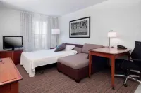 Residence Inn by Marriott San Antonio North/Stone Oak Hotel dekat TPC San Antonio