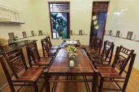Viet Xua Homestay Hotels in Ninh Tiến