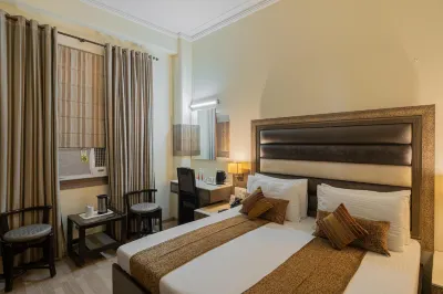 The Suncourt Hotel Yatri Hotels in Karol Bagh