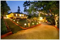 Honeywood Holiday Homes Hotels in Avakali