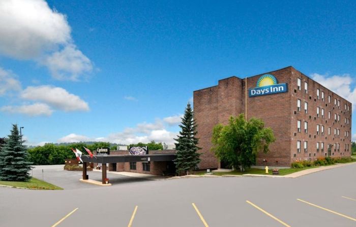 Days Inn by Wyndham Renfrew Conference Centre