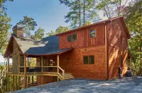 Spacious Mountain Cabin w/Mountain Views, Hot Tub & Game Room!