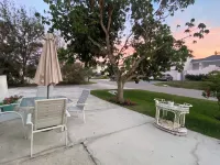 Closest 1/1 to Vanderbilt Beach! FULL KITCHEN + dishwasher, Beautiful Remodel!