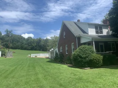 Cozy Country Home Humpback Bridge附近的飯店