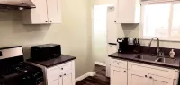 Prime location Close to Downtown LA 2 bed 1 bath Kingsize Bed Private Entry! 17