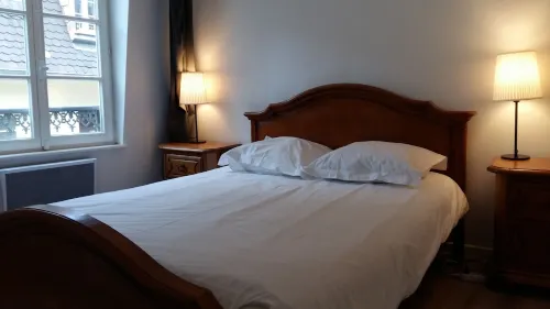 4 Rooms furnished 85m2 Place de la Cathédrale Downtown Strasbourg - Fiber