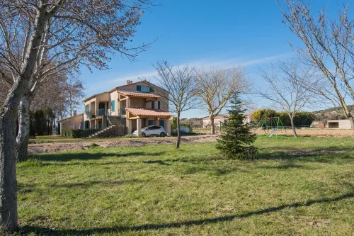 Le Grand Galla, country apartment Hotels in Pertuis