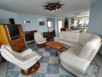250 ° panoramic sea view from the 10 windows !! Classified furnished with 4-star tourism.
