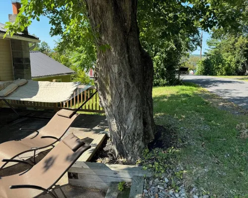 Canandaigua Lake Cottage— to Private Lake Access Hotel a Gorham