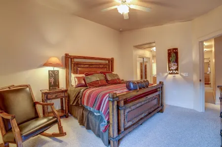 Desert Solitude Rim Vista 5A3