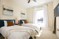 ⚜Beautiful Old Town 2-Bdrm Apt⚜Free Parking⚜