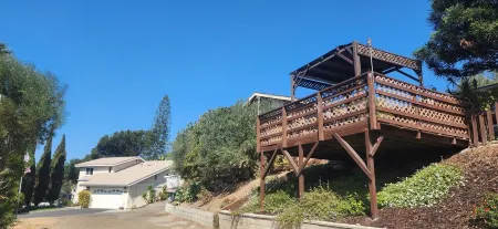 The Vintage Hideway Отели в г. Лемон Гров