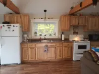 Relaxing cabin in the mountains...Snowmobile, ATV, Fish, Hike, Relax 앤도버 호텔