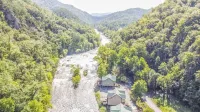 Riverfront Premium Cabin
