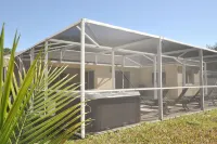 Orlando BeachHouse ❤️ Expanded pool deck & HotTub Recent renos, close to Disney!