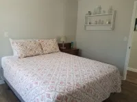 Comfortable, Close to Town Home, with Oceanview. Hotels in Knox County