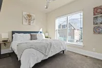 Work Here!! King Bed, 400+ Mbps WiFi, BYU