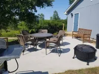 Coalwood Trail-Large Group Unit #1-on snowmobile trail 8 near Pictured Rocks Hotel a Chatham