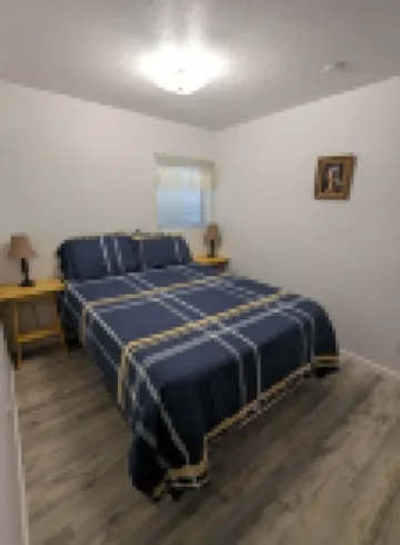 Easy Street Hideaway: Daylight Basement Unit