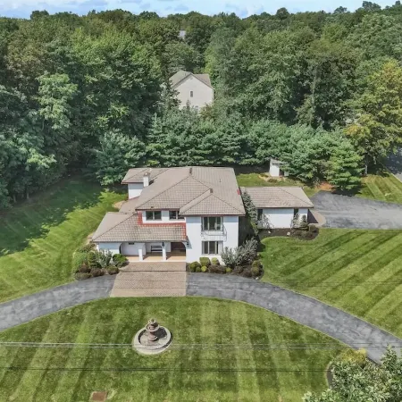 Spacious + beautiful 5-bedroom Mediterranean Villa in Monroe, NY.