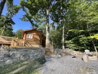 Close to Town - Deck & Fire Pit - Pet Friendly