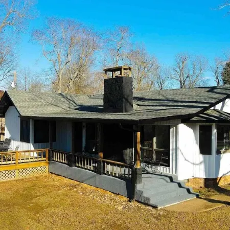 Lake Norfork View & Access in a Spacious Oasis, Sleeps 14, Near Mountain Home!