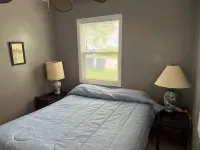 Sweet Stay By-The-Lake in Michigan City with AC, WiFi