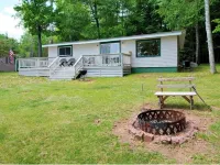 Lakefront Cabin on Snowmobile/UTV Trails Hotels in St. Germain