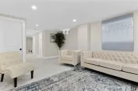 The Grandview Retreat. Elite 4 bedroom & Hot Tub
