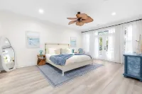 Pura Vida Villa: Luxury coastal retreat with private pool 鄰近Lazy Gator的酒店