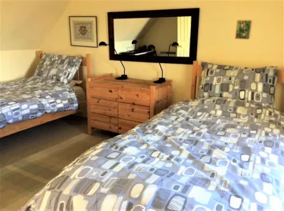 Traditional Croft House, modern interior, in stunning landscape, near the coast. Hotels near Quiraing