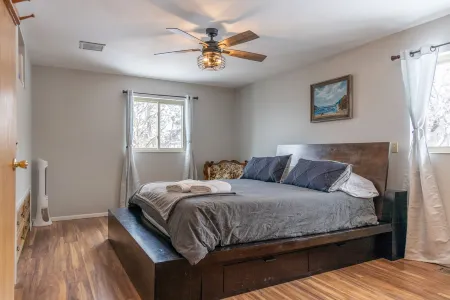 Home on the mesa’s edge the Proverbial Million Dollar View, jacuzzi and orchard