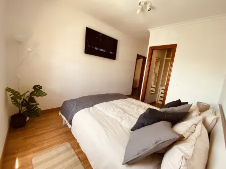 Apartment Alegría | Stylish, newly renovated accommodation right by the sea