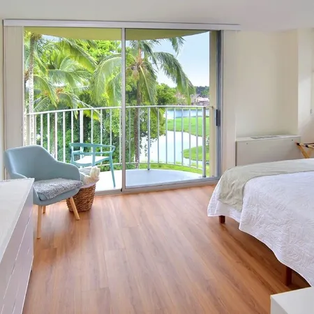 Kulani - 2 bd Spectacular Views, A/C, Pool, WI-FI