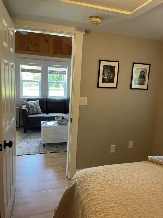 Cozy MaineStay Cottage #1 Hampden/Bangor