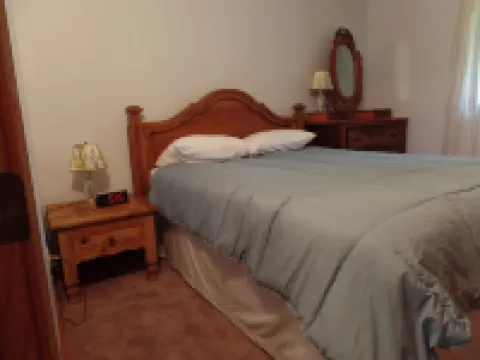 WoodHaven, A Wooded Get Away Where Memories Are Made That Comfortably Sleeps 8