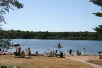 Up North cabin in the woods: a perfect spot for nature lovers & adventurers!