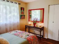 The Jungalow is a charming renovated bungalow minutes from Volcano National Park Hotels in Volcano