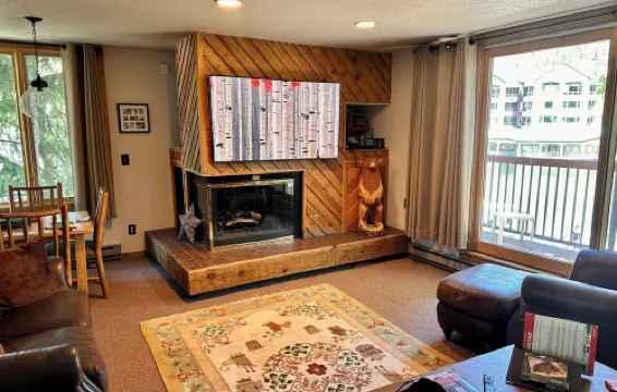 Keystone Co. 3 bdrm condo with 6 lifetime transferable passes included!