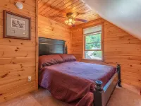 Beautiful year round home on Sebec Lake ピスカタキスのホテル